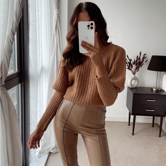 𝗡𝗪𝗧 𝗭𝗮𝗿𝗮 • Faux Leather Leggings - Picture 1 of 14